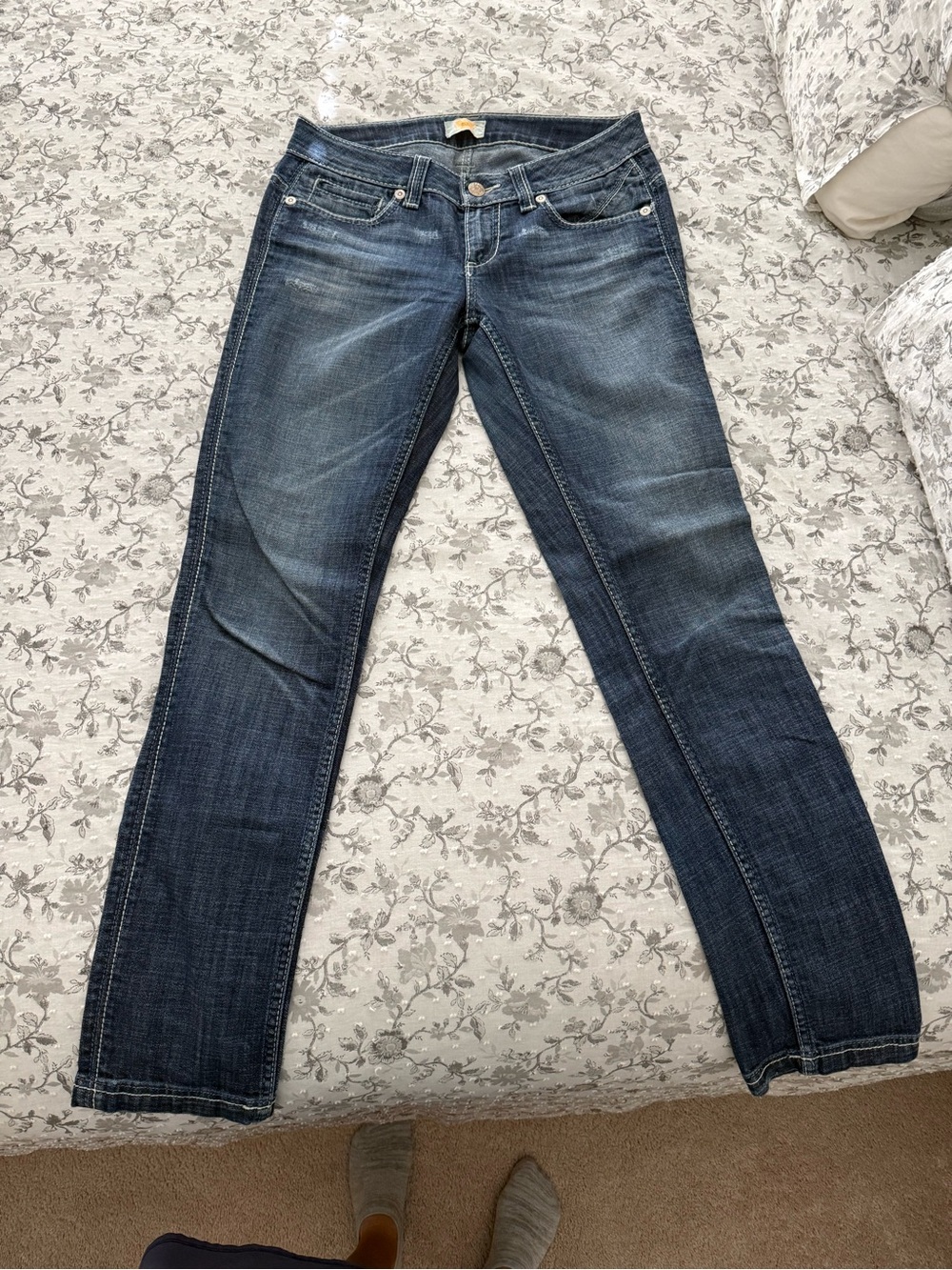 Antik Denim Women's Dark Blue Straight-Leg Jeans